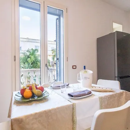 Bilocale Corso Italia 698 2° Piano Con Balcone Holiday home